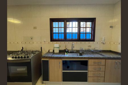 Casa à venda com 182m², 3 quartos e 3 vagasCozinha