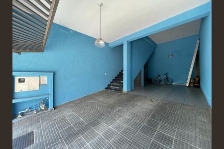 Casa à venda com 182m², 3 quartos e 3 vagasGaragem