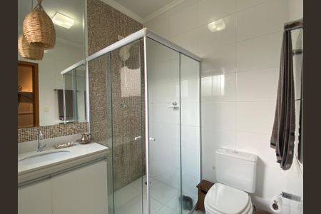 Apartamento para alugar com 135m², 3 quartos e sem vaga Apartamento para alugar com 135m², 3 quartos e sem vagaBanheiro