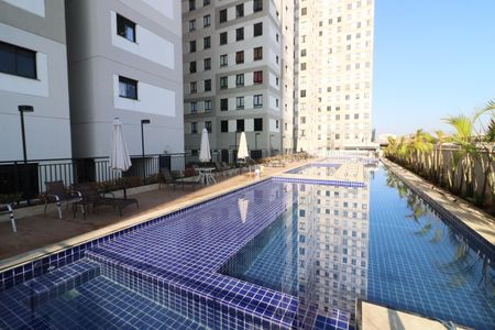 Apartamento à venda com 35m², 1 quarto e 1 vagaÁrea comum - Piscina