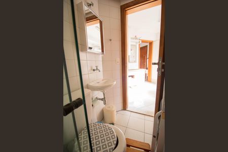 Apartamento à venda com 142m², 3 quartos e 2 vagas Apartamento à venda com 142m², 3 quartos e 2 vagasBanheiro de Serviço