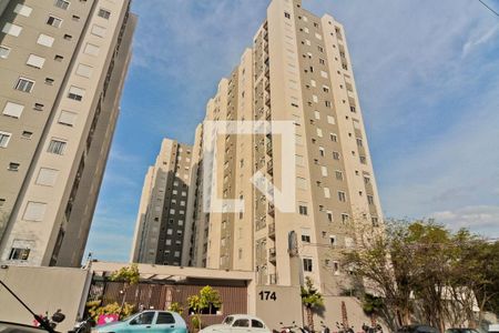 Apartamento para alugar com 43m², 2 quartos e sem vaga Apartamento para alugar com 43m², 2 quartos e sem vagaFachada
