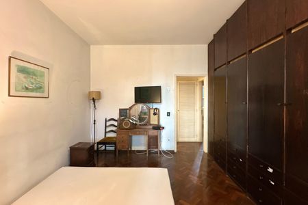 Apartamento à venda com 241m², 4 quartos e 1 vagaSuíte