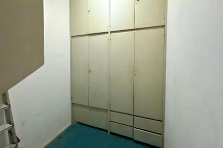 Apartamento à venda com 241m², 4 quartos e 1 vagaQuarto de Serviço 01