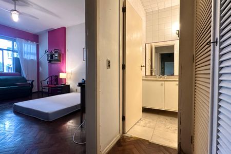 Apartamento à venda com 241m², 4 quartos e 1 vagaSuíte