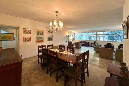 Apartamento à venda com 241m², 4 quartos e 1 vagaSala