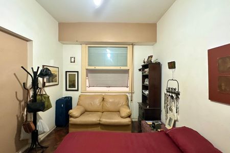 Apartamento à venda com 241m², 4 quartos e 1 vagaQuarto 02