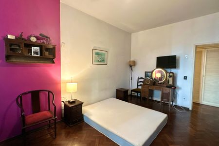 Apartamento à venda com 241m², 4 quartos e 1 vagaSuíte