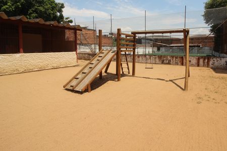 Apartamento à venda com 75m², 3 quartos e 1 vaga Apartamento à venda com 75m², 3 quartos e 1 vagaÁrea comum - Playground