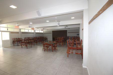 Apartamento à venda com 75m², 3 quartos e 1 vaga Apartamento à venda com 75m², 3 quartos e 1 vagaÁrea comum - Salão de festas