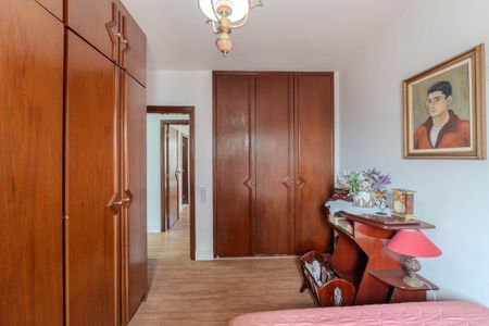 Apartamento à venda com 104m², 3 quartos e 2 vagas Apartamento à venda com 104m², 3 quartos e 2 vagasQuarto 2