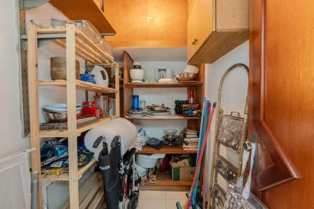 Apartamento à venda com 104m², 3 quartos e 2 vagas Apartamento à venda com 104m², 3 quartos e 2 vagasQuarto de Serviço