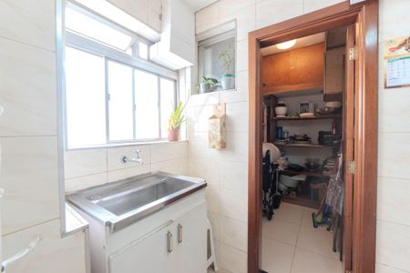 Apartamento à venda com 104m², 3 quartos e 2 vagas Apartamento à venda com 104m², 3 quartos e 2 vagasÁrea de Serviço