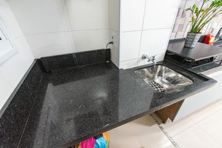 Apartamento para alugar com 41m², 2 quartos e sem vaga Apartamento para alugar com 41m², 2 quartos e sem vagaCozinha e Área de Serviço