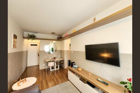Sala de apartamento à venda com 1 quarto, 50m² em Recanto Paraíso, São Paulo