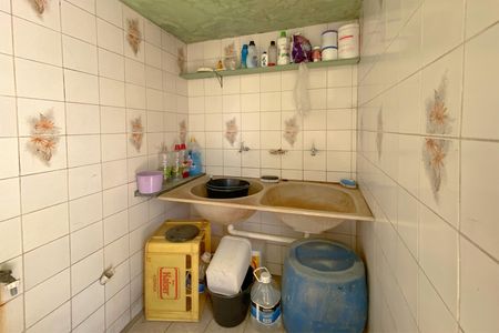 Casa à venda com 361m², 5 quartos e 8 vagas Casa à venda com 361m², 5 quartos e 8 vagasÁrea de Serviço