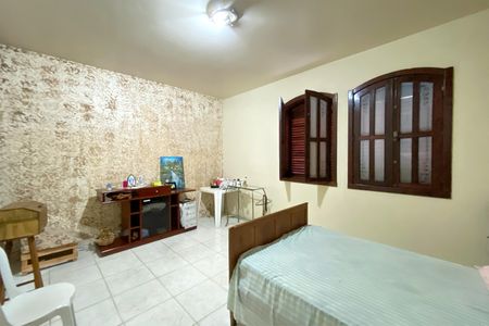 Casa à venda com 361m², 5 quartos e 8 vagas Casa à venda com 361m², 5 quartos e 8 vagasQuarto 1