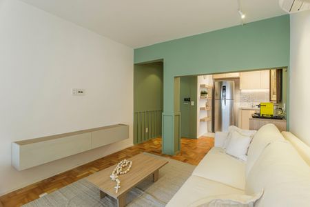 Apartamento à venda com 70m², 2 quartos e 1 vaga Apartamento à venda com 70m², 2 quartos e 1 vagaSala