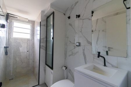 Apartamento à venda com 85m², 3 quartos e 1 vaga Apartamento à venda com 85m², 3 quartos e 1 vagaBanheiro