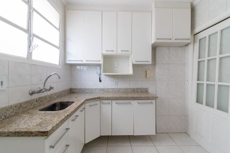Apartamento à venda com 85m², 3 quartos e 1 vaga Apartamento à venda com 85m², 3 quartos e 1 vagaCozinha