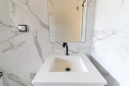 Apartamento à venda com 85m², 3 quartos e 1 vaga Apartamento à venda com 85m², 3 quartos e 1 vagaBanheiro