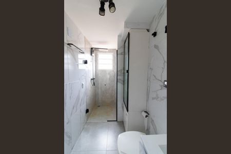 Apartamento à venda com 85m², 3 quartos e 1 vaga Apartamento à venda com 85m², 3 quartos e 1 vagaBanheiro