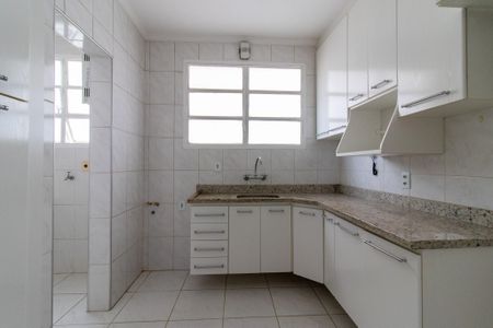 Apartamento à venda com 85m², 3 quartos e 1 vaga Apartamento à venda com 85m², 3 quartos e 1 vagaCozinha