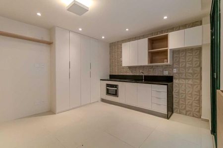 Apartamento à venda com 1 quarto, 42m² em Copacabana, Rio de Janeiro