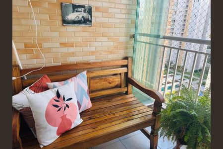 Varanda de apartamento para alugar com 3 quartos, 74m² em Jardim Sabara, São Paulo