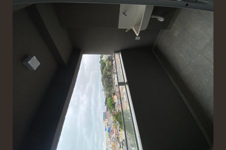 Apartamento à venda com 37m², 2 quartos e sem vaga Apartamento à venda com 37m², 2 quartos e sem vagaVaranda