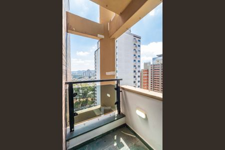 Quarto 1 de apartamento para alugar com 3 quartos, 153m² em Alphaville Industrial, Barueri