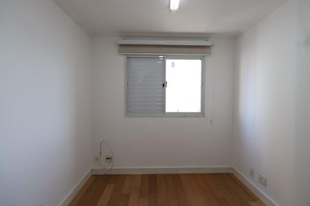 Apartamento à venda com 114m², 3 quartos e 2 vagasQuarto 2