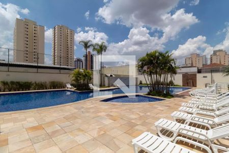 Apartamento à venda com 114m², 3 quartos e 2 vagas Apartamento à venda com 114m², 3 quartos e 2 vagasÁrea comum - Piscina