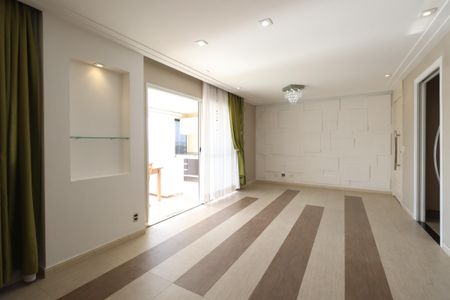 Apartamento à venda com 114m², 3 quartos e 2 vagasSala