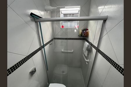 Casa à venda com 98m², 3 quartos e 1 vagaBanheiro