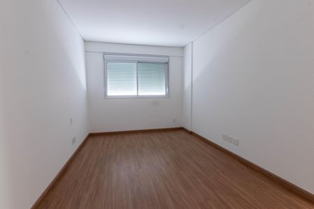 Apartamento à venda com 166m², 4 quartos e 4 vagasQuarto 4