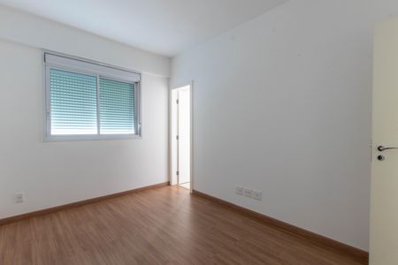 Apartamento à venda com 166m², 4 quartos e 4 vagasQuarto 3