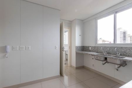 Apartamento à venda com 166m², 4 quartos e 4 vagasCozinha