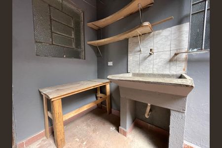 Casa para alugar com 50m², 1 quarto e 1 vaga Casa para alugar com 50m², 1 quarto e 1 vagaÁrea de Serviço