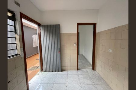 Casa para alugar com 50m², 1 quarto e 1 vaga Casa para alugar com 50m², 1 quarto e 1 vagaCozinha