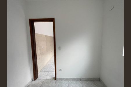 Casa para alugar com 50m², 1 quarto e 1 vaga Casa para alugar com 50m², 1 quarto e 1 vagaSala