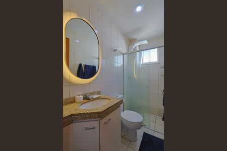 Apartamento à venda com 110m², 3 quartos e 2 vagas Apartamento à venda com 110m², 3 quartos e 2 vagasBanheiro da Suíte