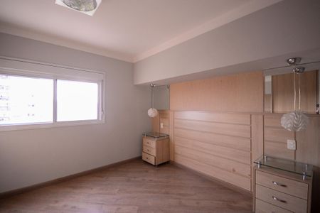 Apartamento à venda com 121m², 3 quartos e 2 vagasSuíte