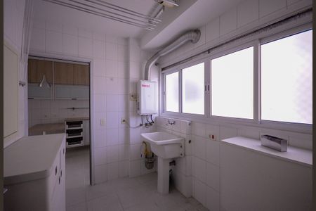 Apartamento à venda com 121m², 3 quartos e 2 vagasÁrea de Serviço