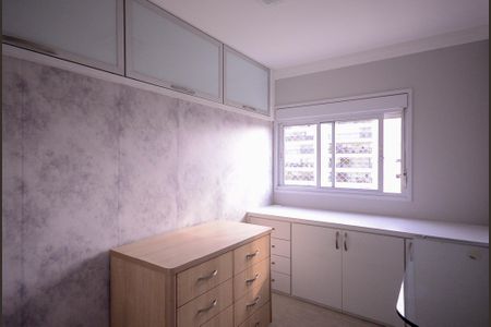 Apartamento à venda com 121m², 3 quartos e 2 vagasEscritório