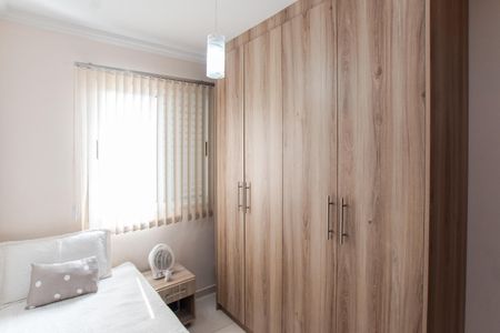 Apartamento à venda com 63m², 3 quartos e 1 vagaQuarto 2