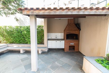 Apartamento à venda com 63m², 2 quartos e 2 vagas Apartamento à venda com 63m², 2 quartos e 2 vagasÁrea comum - Churrasqueira