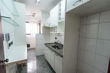 Apartamento à venda com 63m², 2 quartos e 2 vagas Apartamento à venda com 63m², 2 quartos e 2 vagasCozinha