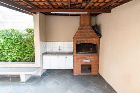 Apartamento à venda com 63m², 2 quartos e 2 vagas Apartamento à venda com 63m², 2 quartos e 2 vagasÁrea comum - Churrasqueira