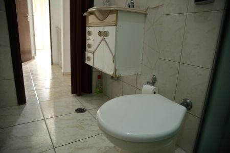 Casa à venda com 113m², 2 quartos e sem vagaBanheiro